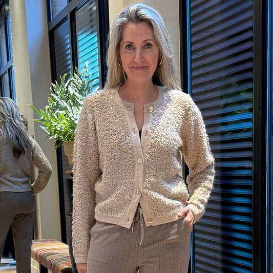 Red Button Jacket Boucle Latte - Peet kleding