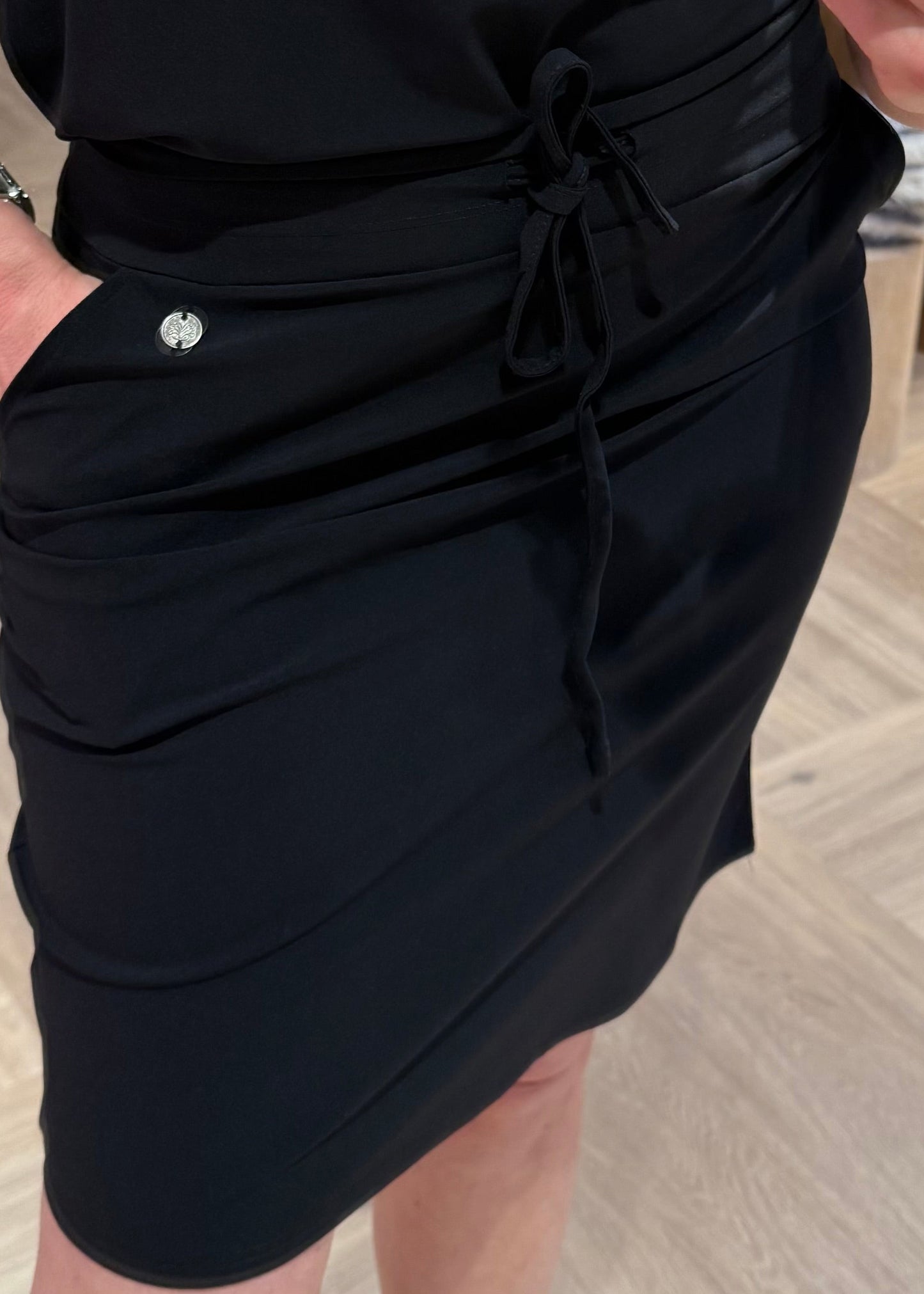 Triple Nine - Travel Rok Lara Zwart - 7201 - Peet kleding