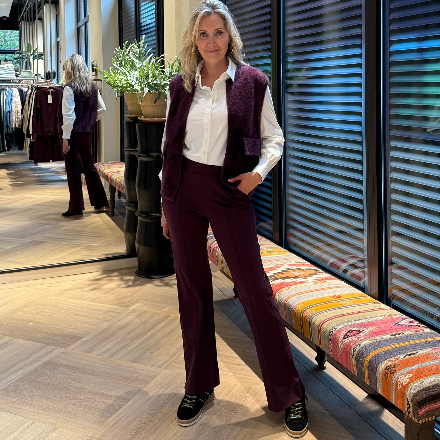 Triple Nine - Fluffy Gilet Inky Aubergine - 9001 - Peet kleding