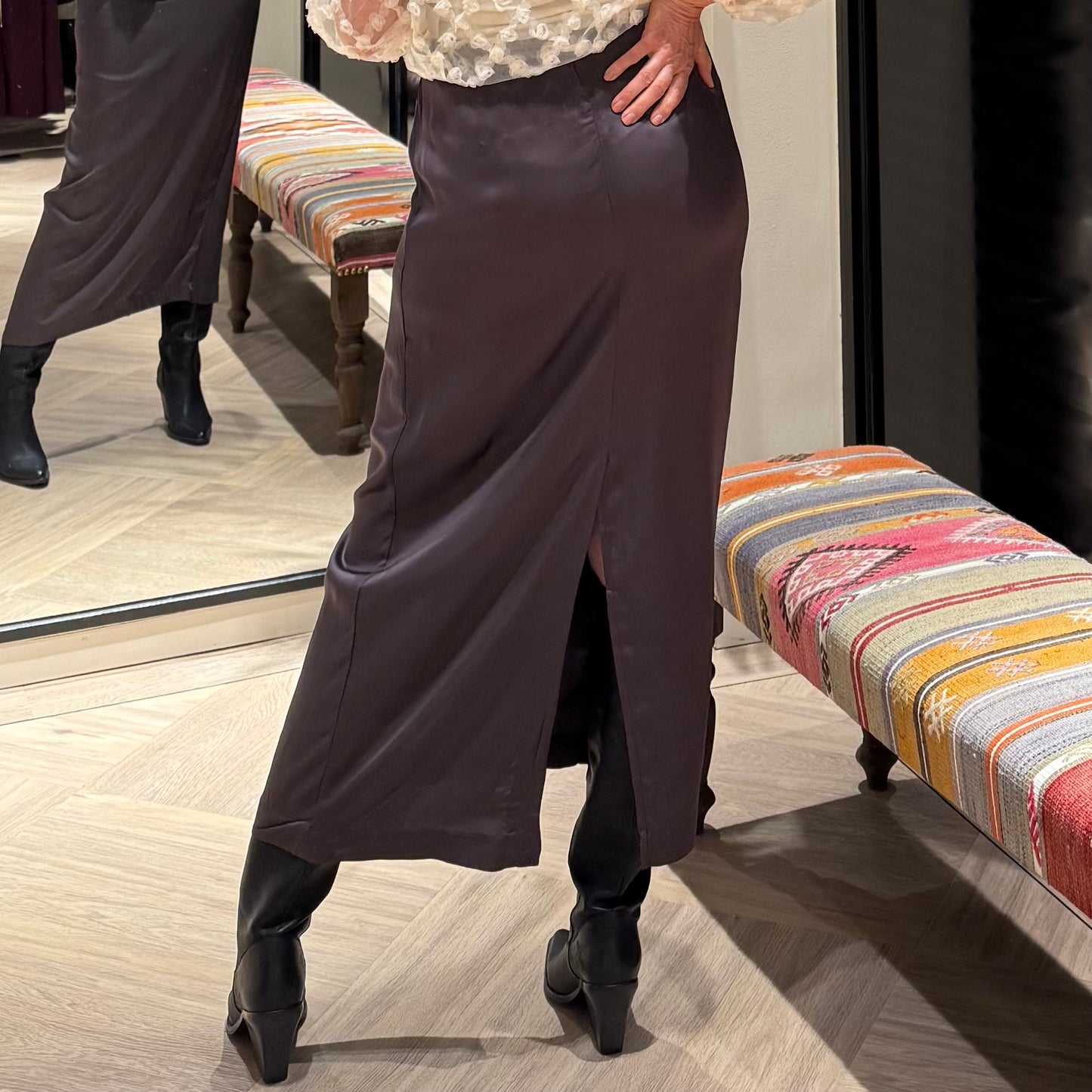 Ichi Rok Zilna Satijn Bruin - Peet kleding