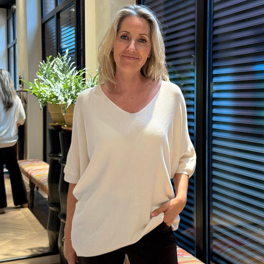 Top Gaia V-hals Offwhite - Peet kleding