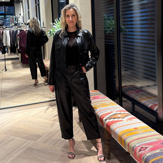 With Black Vegan Jacked Zwart - Peet kleding