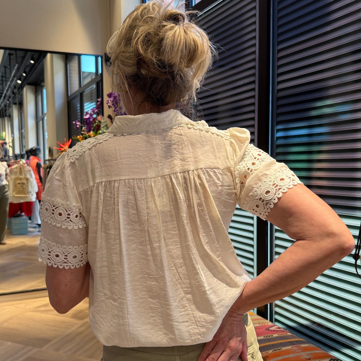 Blouse Jacky Beige - Peet kleding