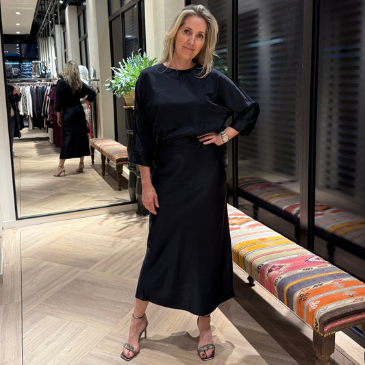 With Black Jurk Dagmar Donkerblauw - Peet kleding