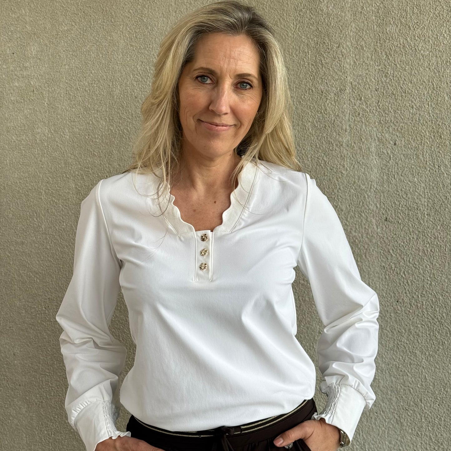 Triple Nine - Travel Top Laura Wit - 6933 - Peet kleding