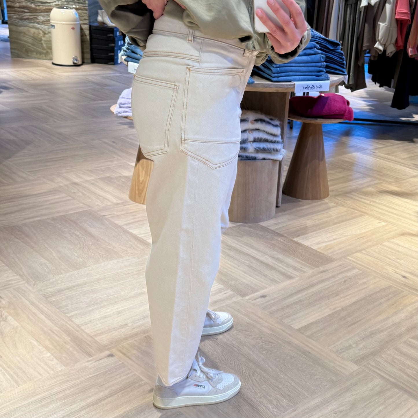 Le Temps Des Cerises Jeans Madie Ecru - Peet kleding