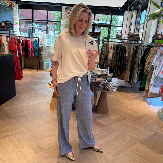 With Black Tindra Tee Birch - Peet kleding