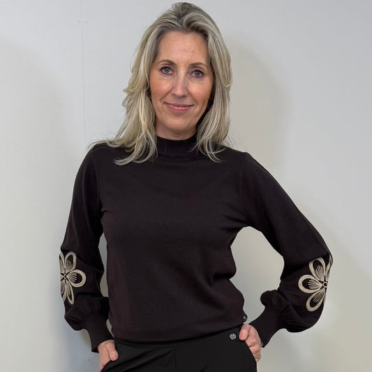 Triple Nine - Travel Trui Sophie Bruin - 9004 - Peet kleding