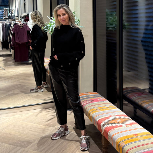 With Black Trui Ines Rib Zwart - Peet kleding