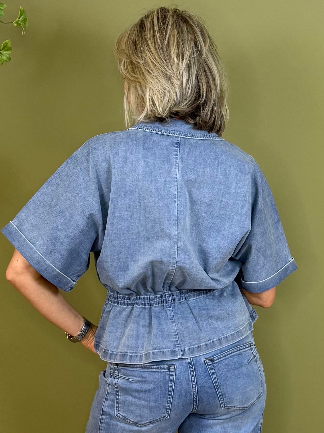 Red Button Blouse Drew Denim Lichtblauw - Peet kleding