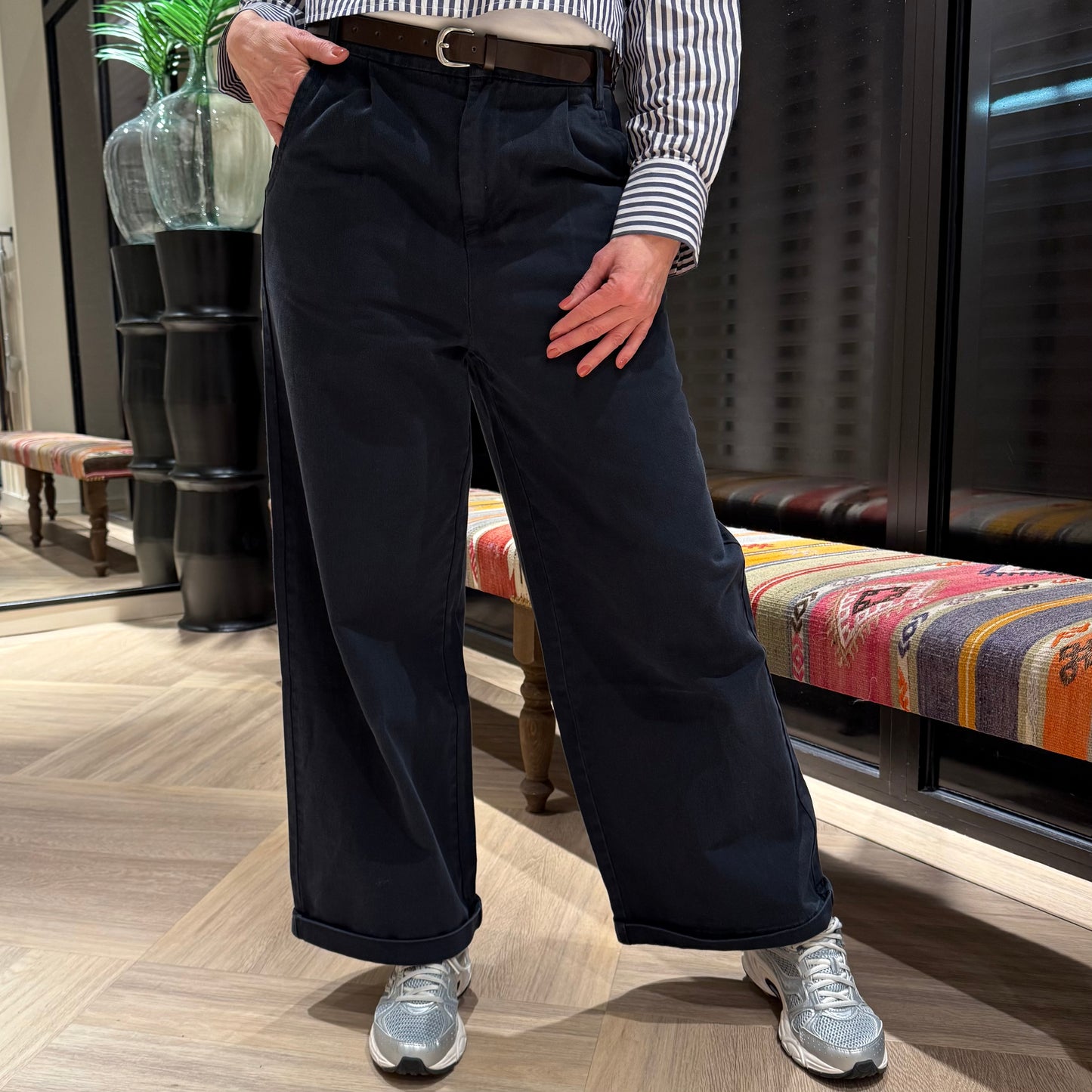 With Black Broek Steffi Navy - Peet kleding
