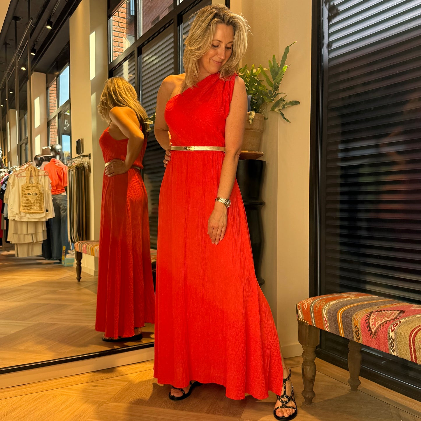 Jurk Silvia One Shoulder Rood - Peet kleding