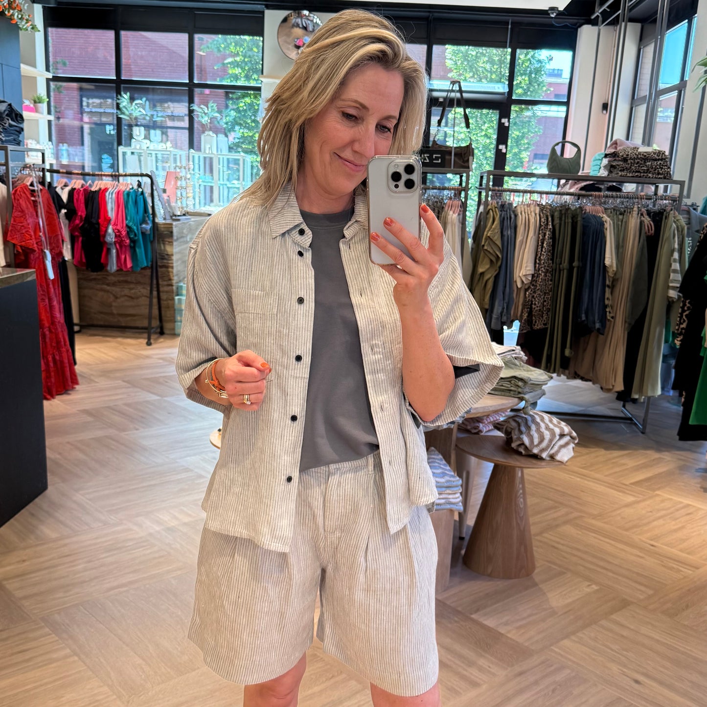 With Black Bermuda Willow Streep - Peet kleding