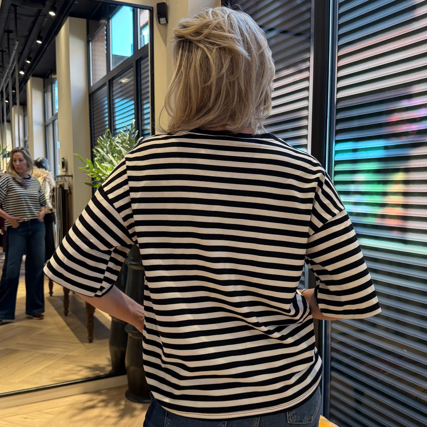 Azzurro T-shirt Streep Gina Zwart - Peet kleding