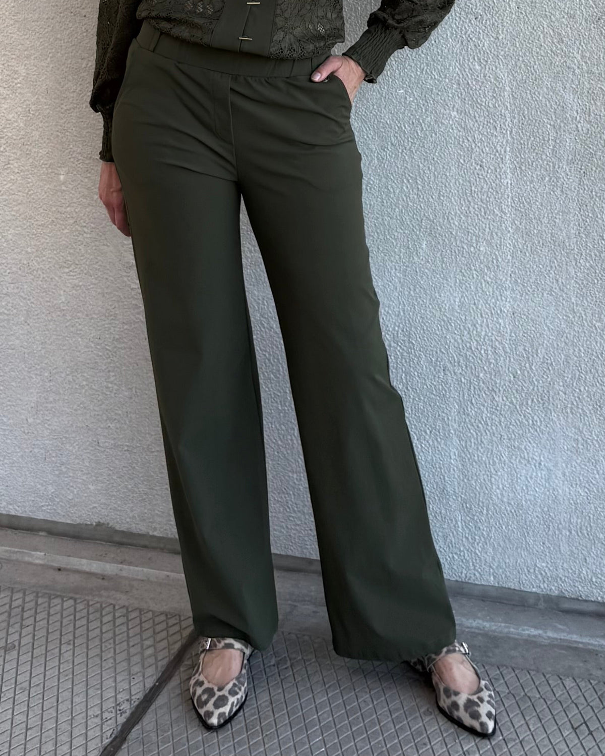 Triple Nine - Travel Broek Mirte Olijfgroen - 2701 - Peet kleding