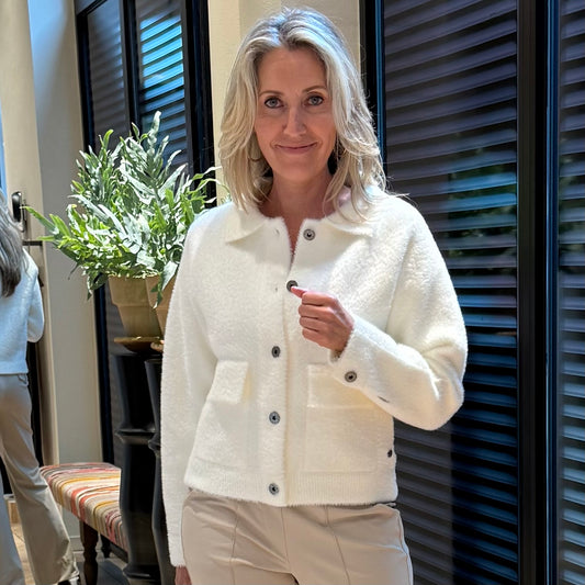 Triple Nine - Fluffy Vest Benchi Creme - 9002 - Peet kleding