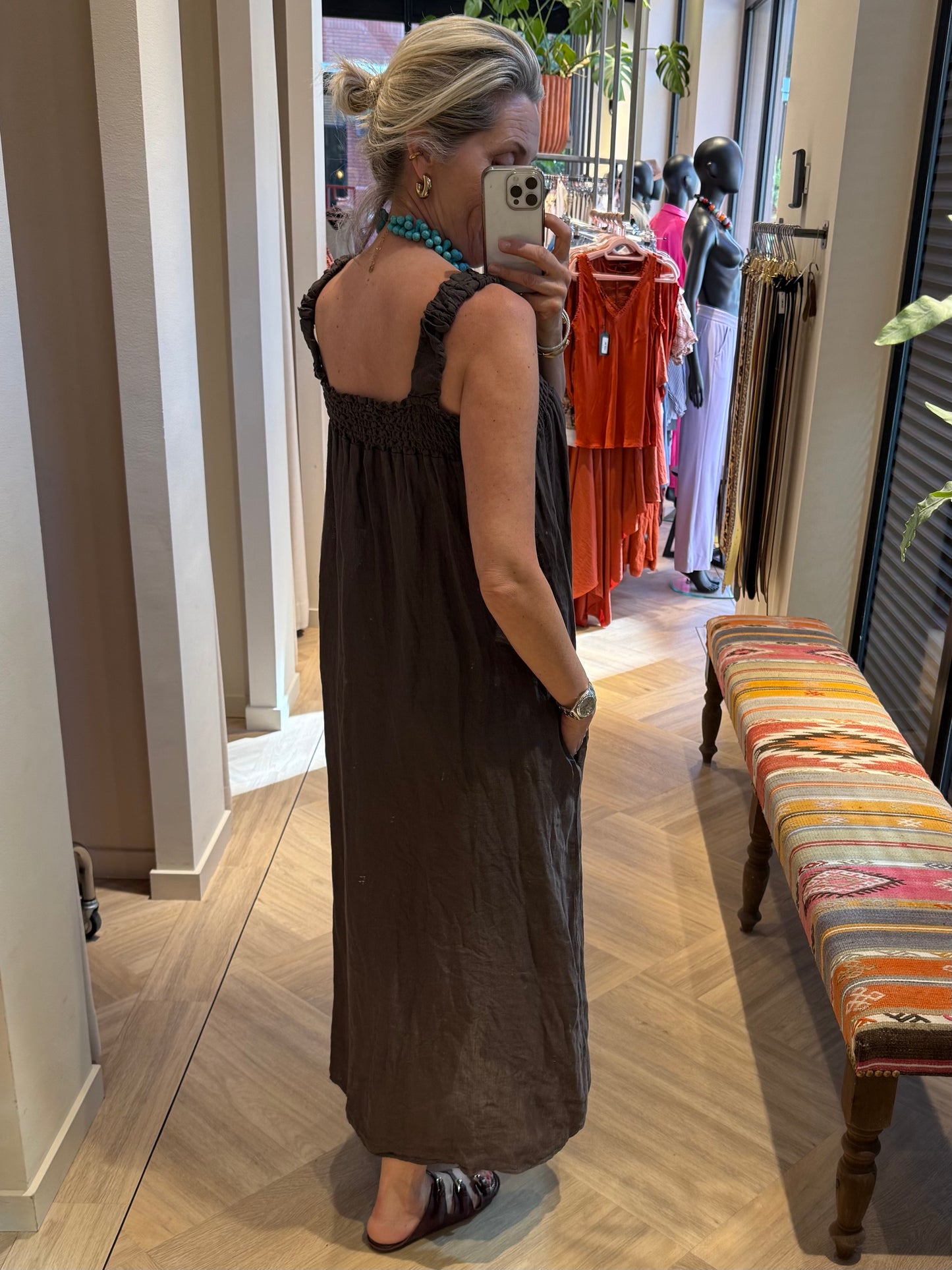 Jurk Fleur Linnen Bruin - Peet kleding
