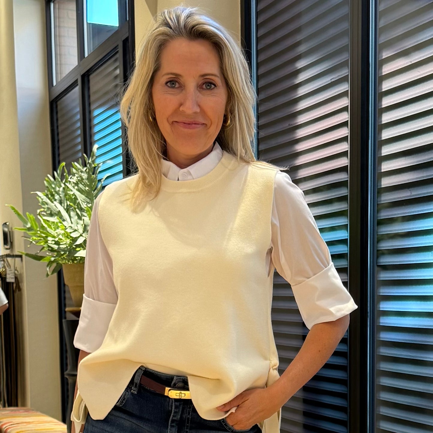 Gebreide Top Mouwloos Lucy Ecru - Peet kleding
