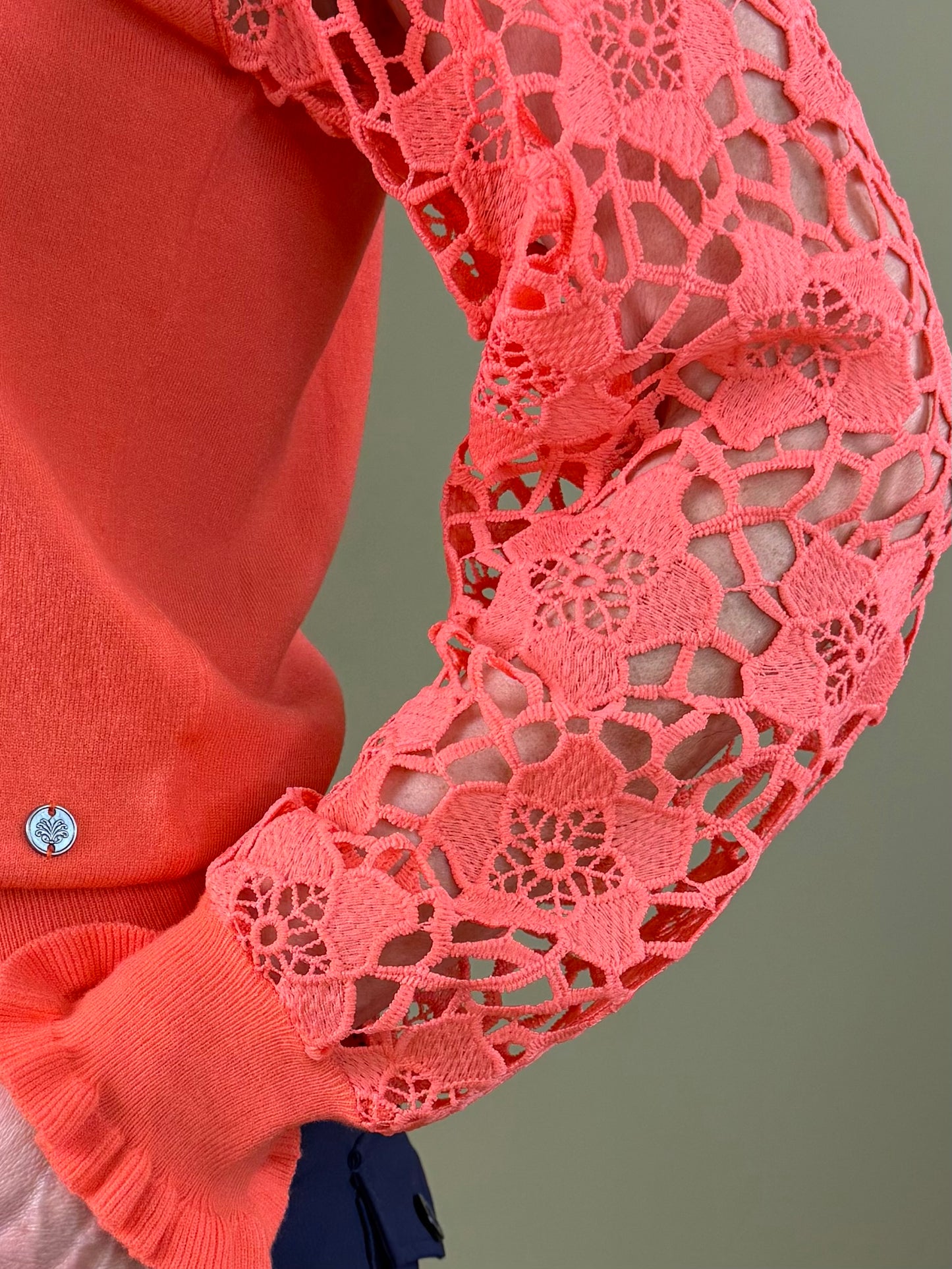 Triple Nine - Trui Louise Koraal - 9006 - Peet kleding