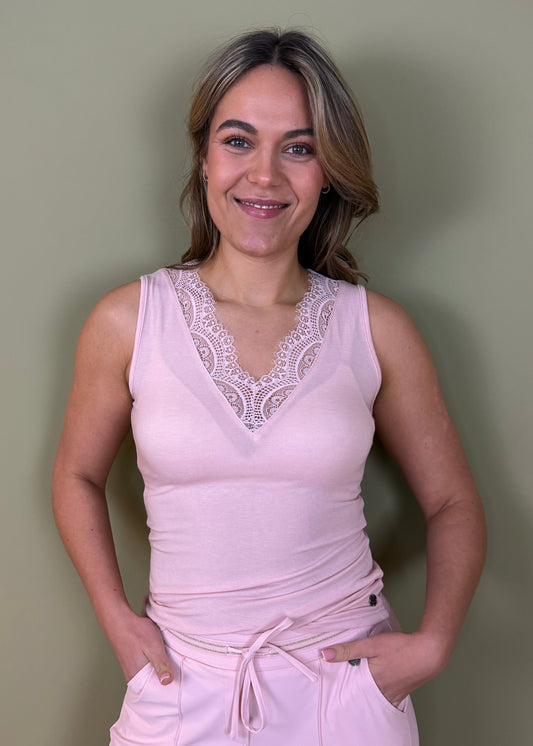 Triple Nine - Cashmere Top Sisi Poederroze - 9005 - Peet kleding