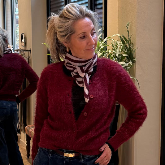 Red Button Vest Fuzzy Bordeaux - Peet kleding