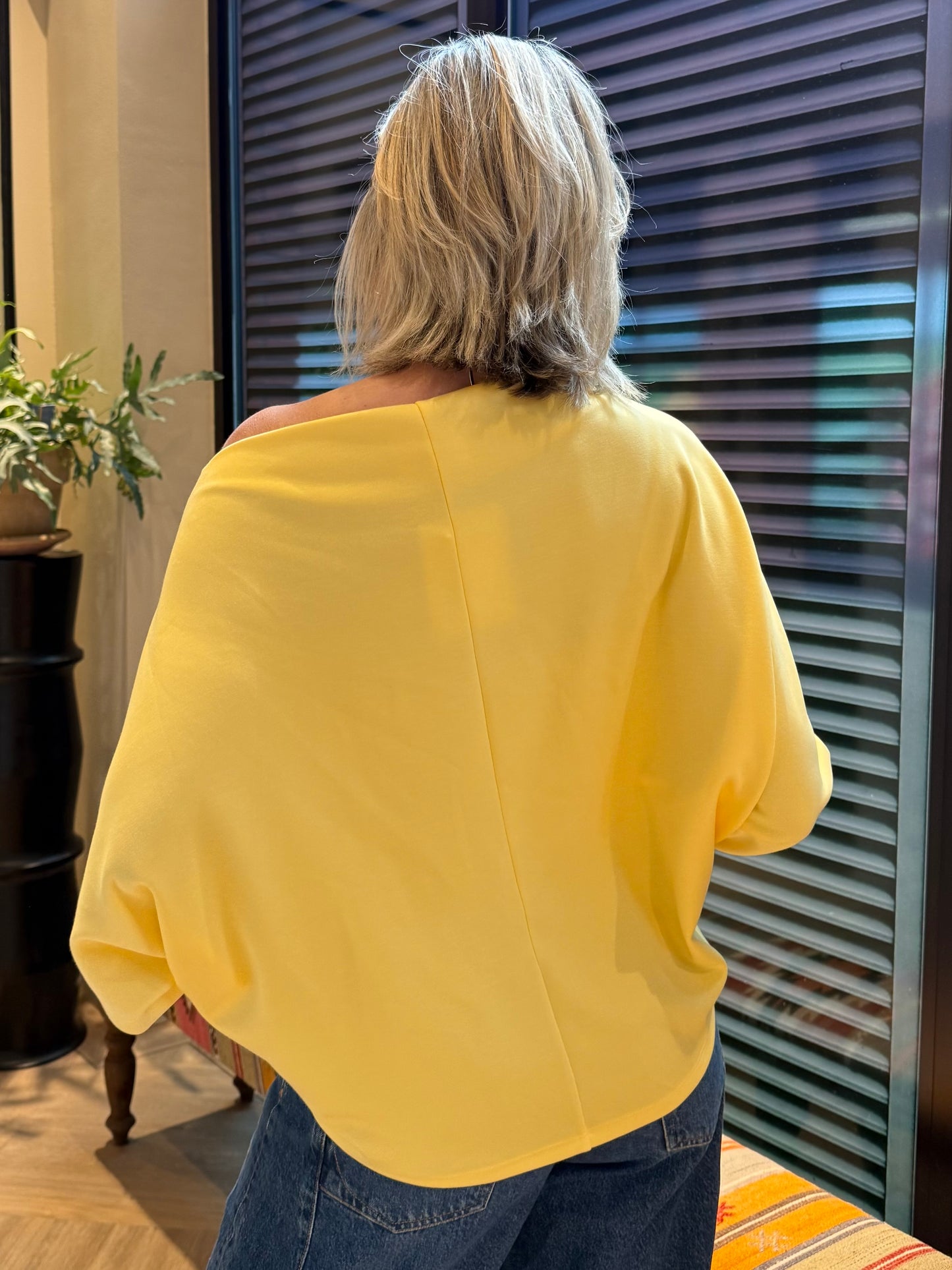 Azzurro Sweater Gaby Geel - Peet kleding