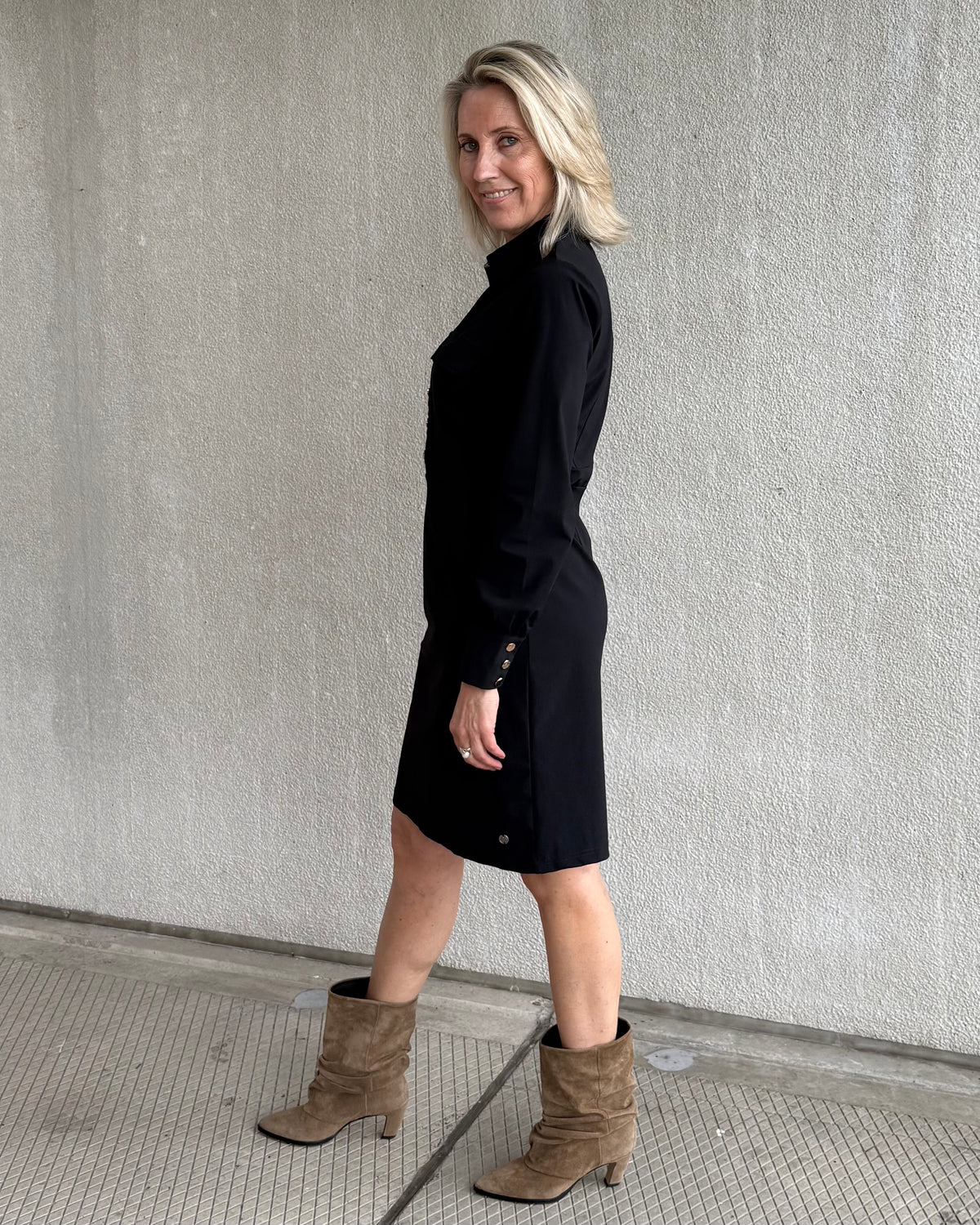 Triple Nine - Travel Jurk Melin Zwart - 51810 - Peet kleding