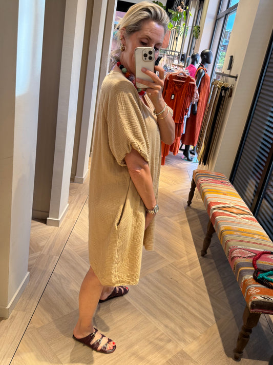Jurk Gigi Mousseline Beige - Peet kleding