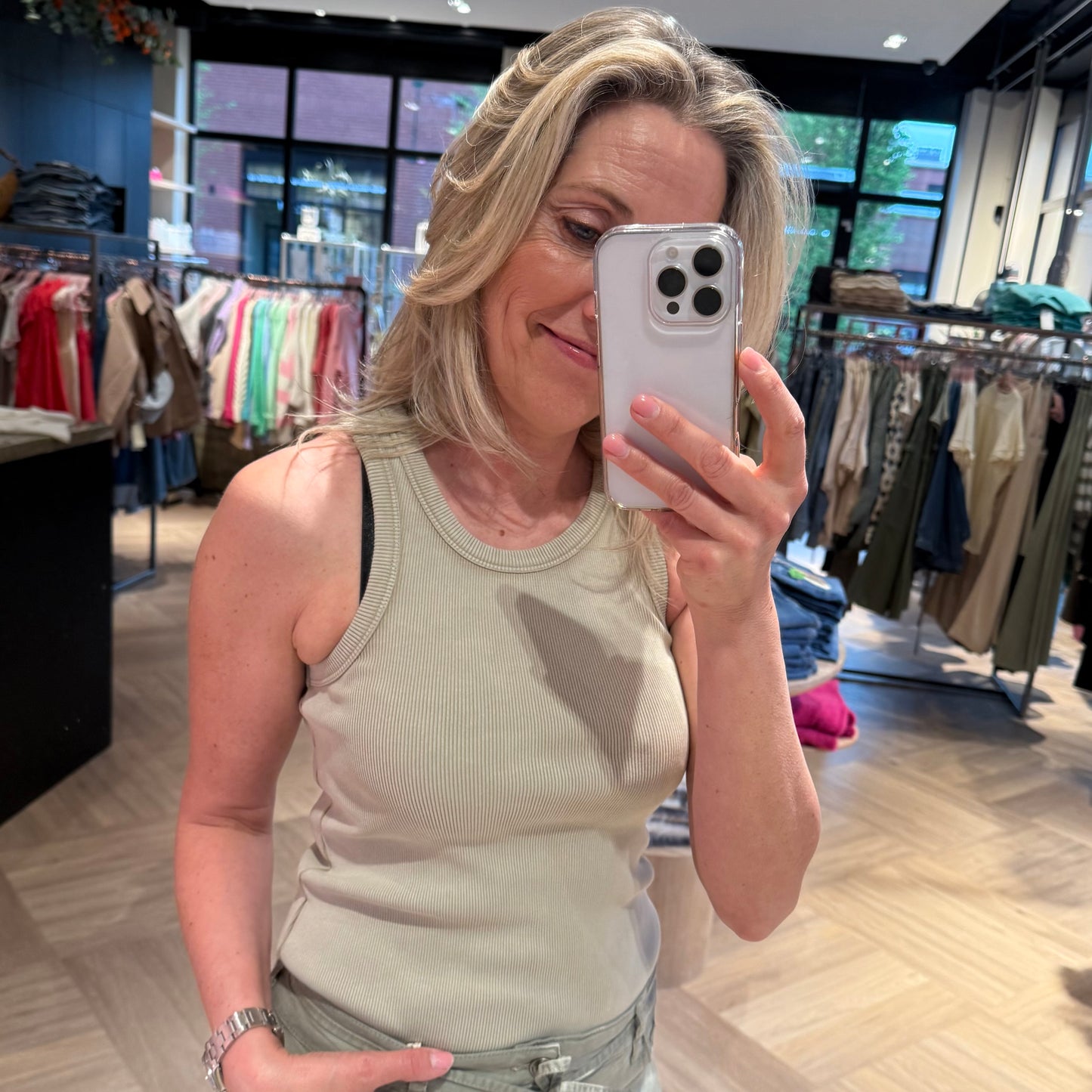 Zhrill Singlet Aria Olijf - Peet kleding