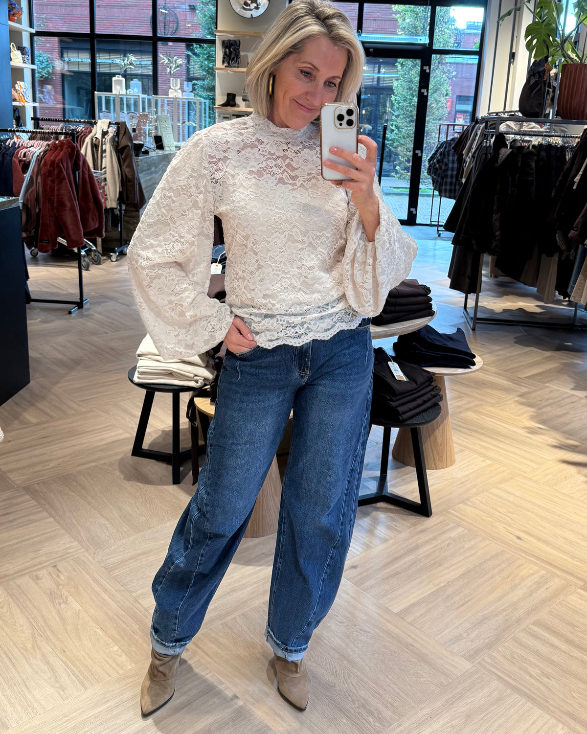 Top Mura Ballonmouw Kant Offwhite - Peet kleding