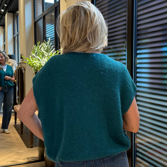 Triple Nine - Gilet Nima Alpaca Petrol - Peet kleding