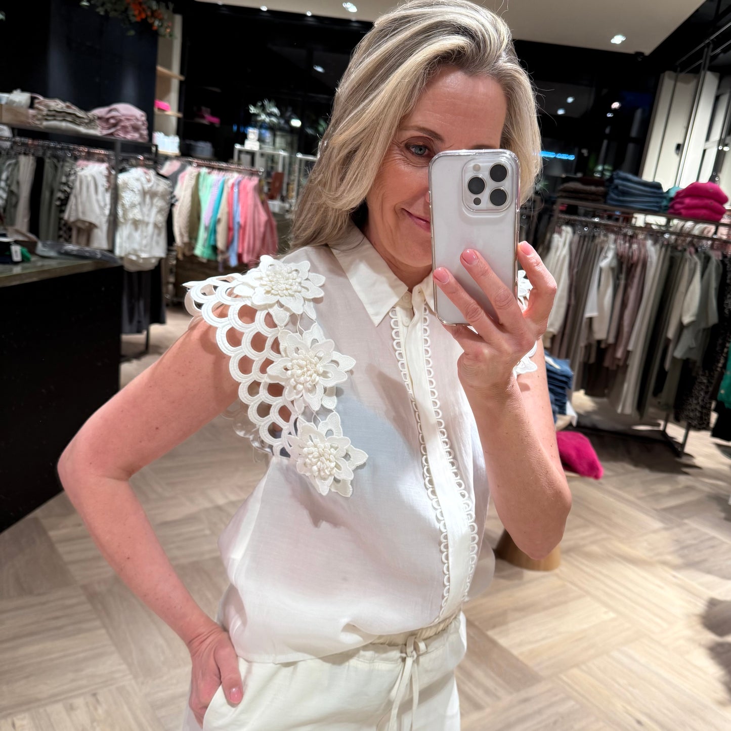 Copenhage Muse Shirt Molly Offwhite - Peet kleding