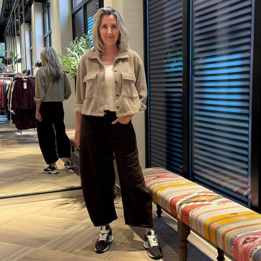 Vest Josje Fluffy Khaki - Peet kleding