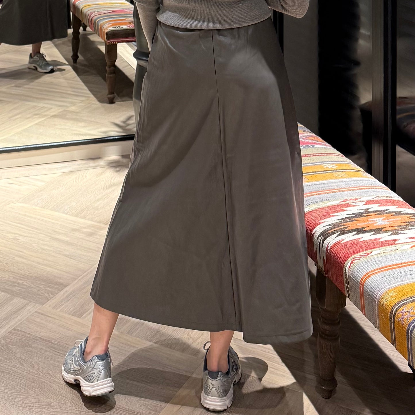 Yaya Rok Faux Leather Taupe - Peet kleding