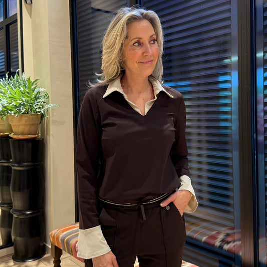 Triple Nine - Travel Top Mandy Donkerbruin - 6931 - Peet kleding