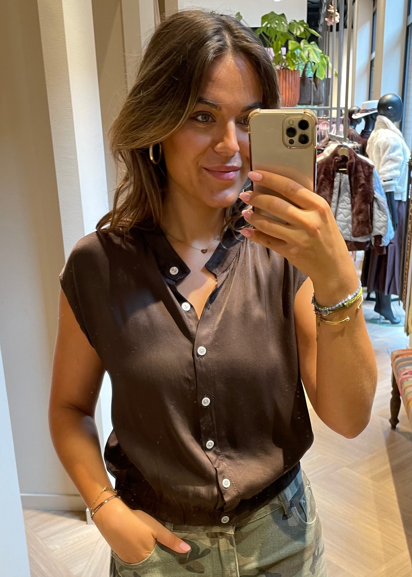 Blouse Anne Silk Bruin - Peet kleding