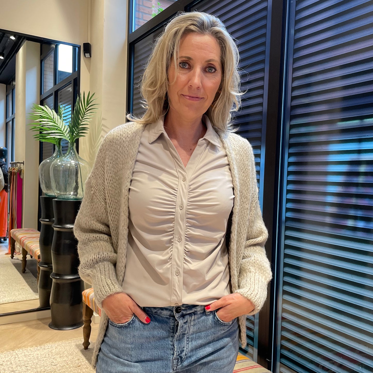 Triple Nine Vest Petra Zand - Peet kleding
