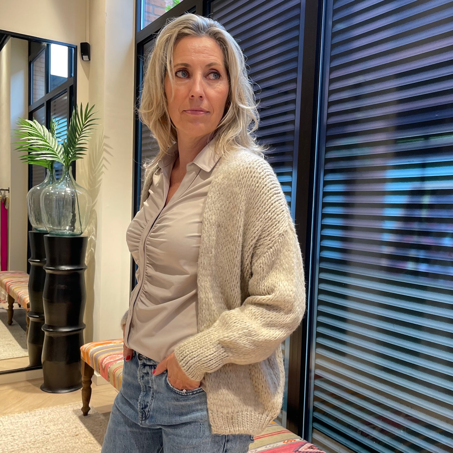 Triple Nine Vest Petra Zand - Peet kleding