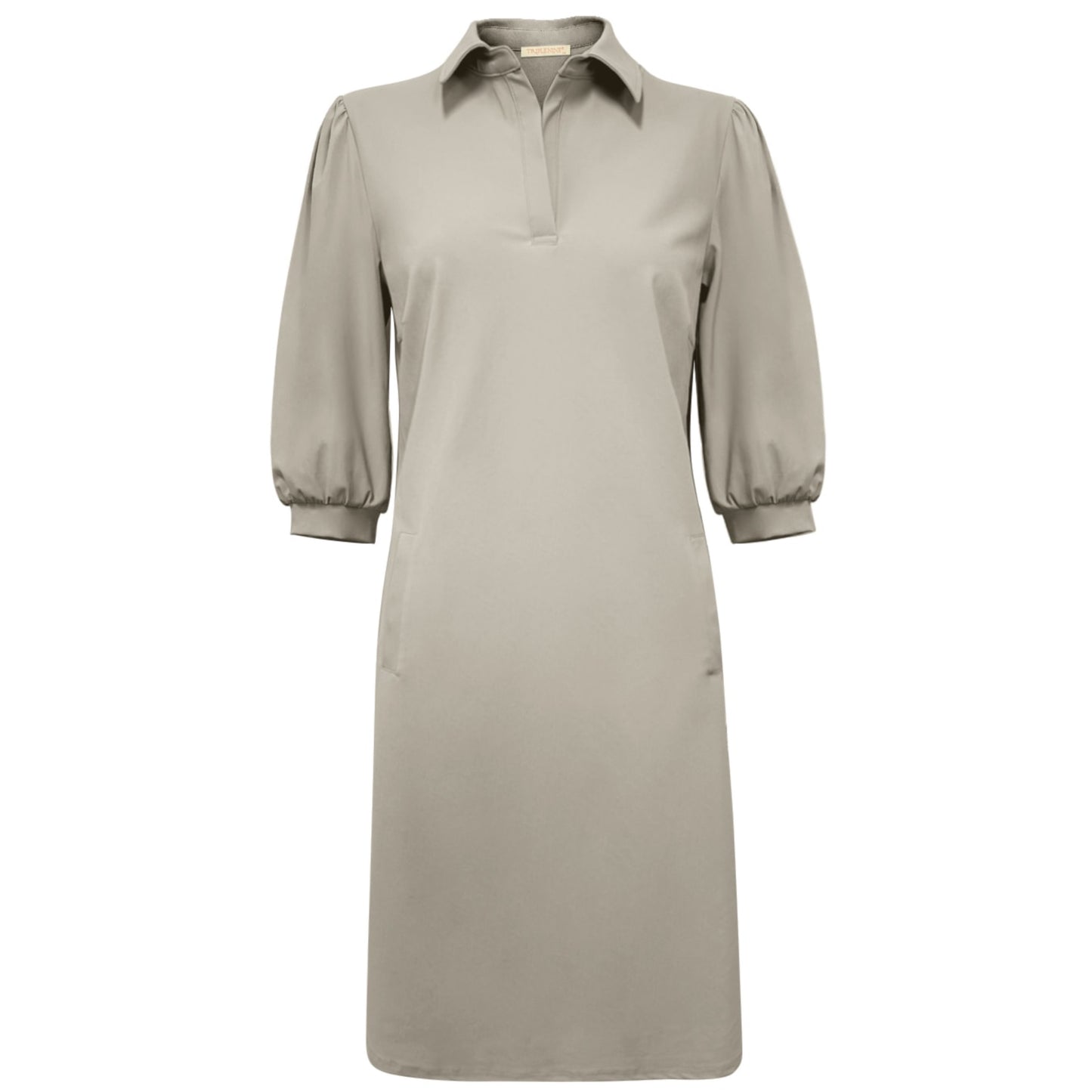 Triple Nine - Travel Jurk Amy Beige - 51803 - Peet kleding