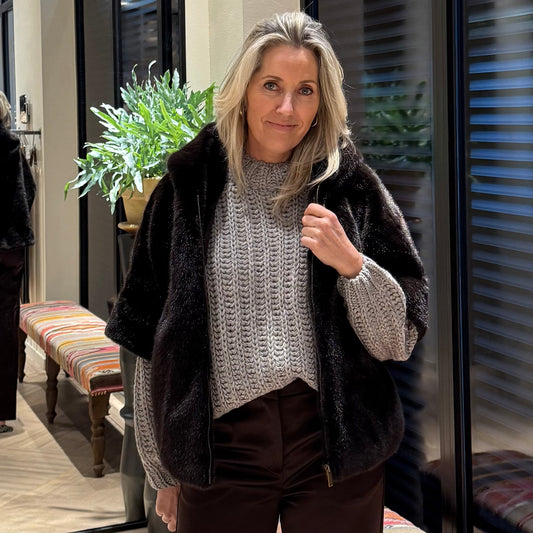 Bodywarmer Celia Faux Fur Donkerbruin - Peet kleding
