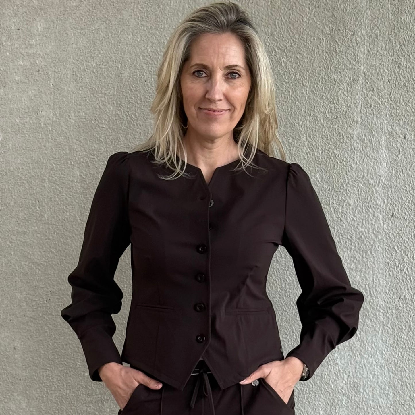 Triple Nine - Travel Jacket Milly Donkerbruin - 3905 - Peet kleding