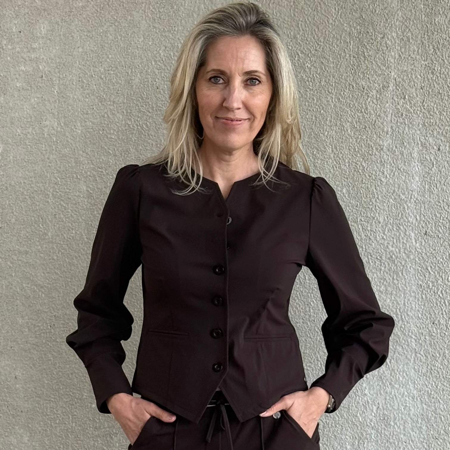 Triple Nine - Travel Jacket Milly Donkerbruin - 3905 - Peet kleding