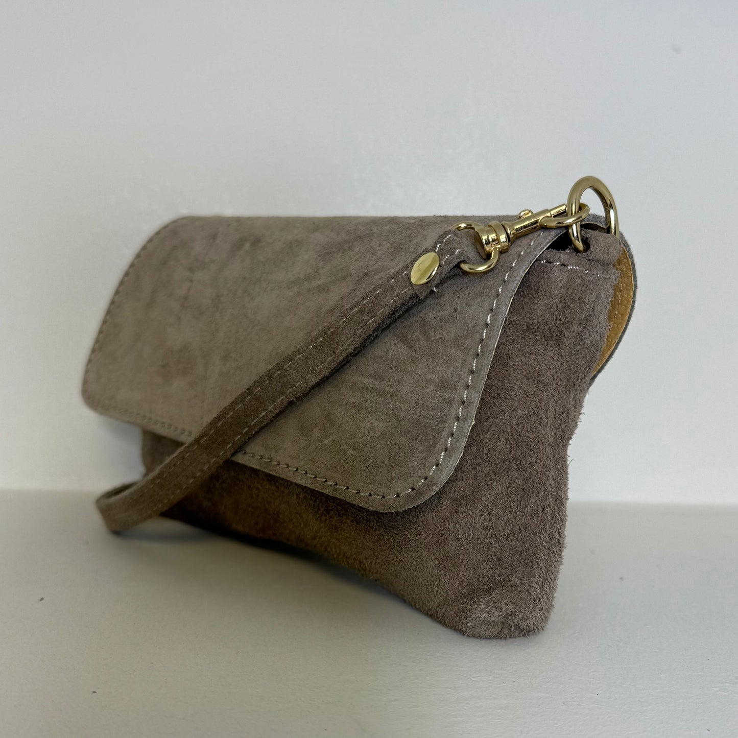 Tas Lara Suede Taupe - Peet kleding