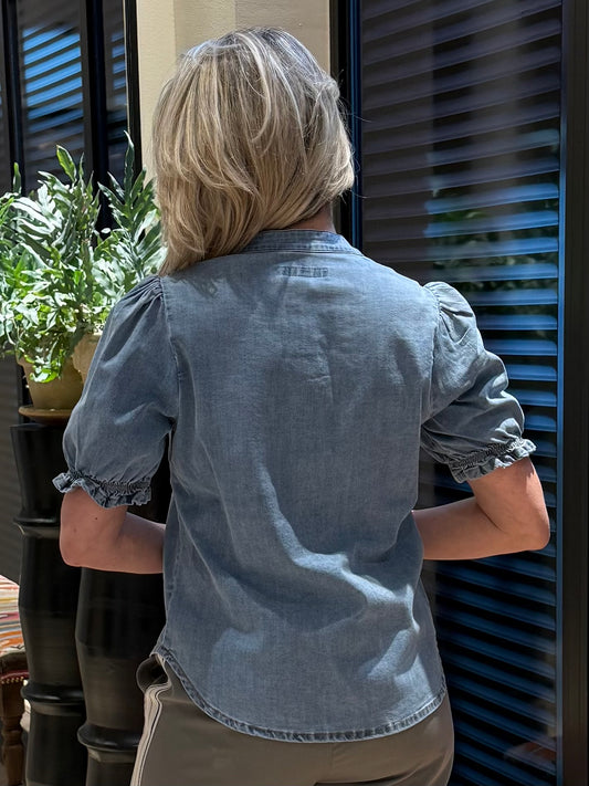Red Button Blouse Victoria Denim Lichtblauw - Peet kleding