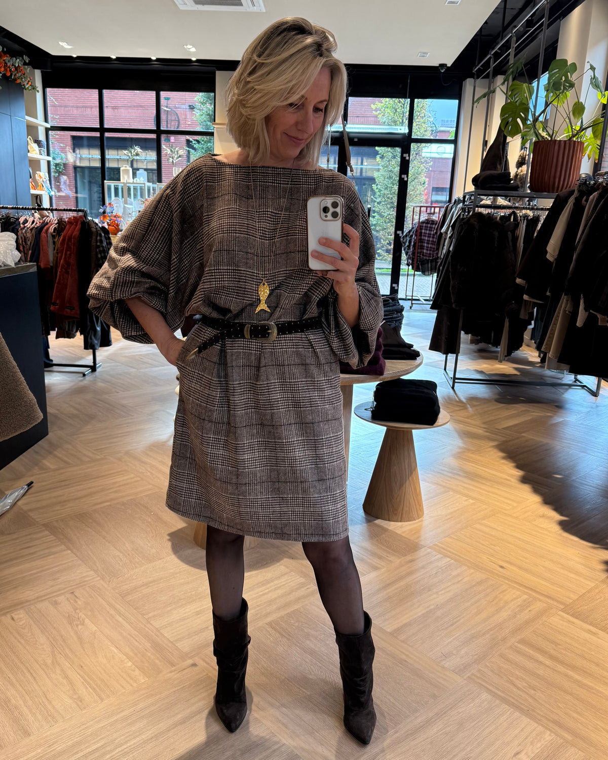 Jurk Roos Bruin Beige Ruit - Peet kleding