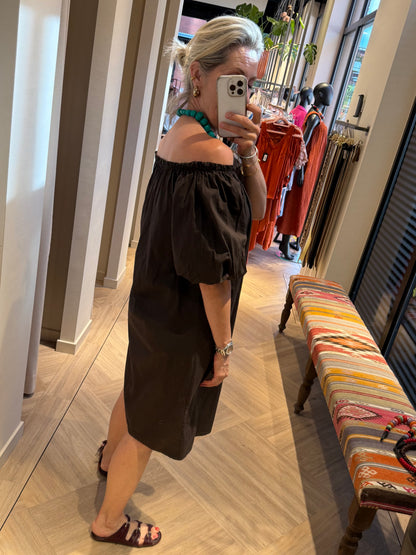 Jurk Claire Offshoulder Bruin - Peet kleding