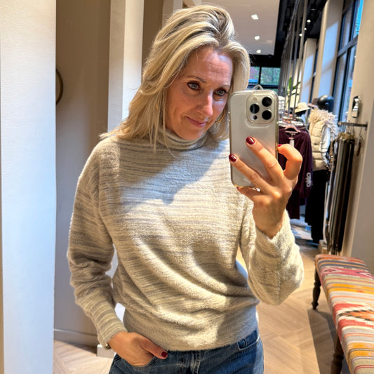 Yaya Streep Trui Met Col Grijs - Peet kleding