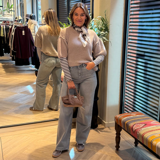 Triple Nine - Top Mary Alpaca Taupe - Peet kleding