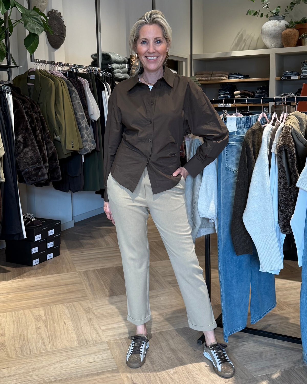 Yaya Blouse Getailleerd Slate Black Brown - Peet kleding