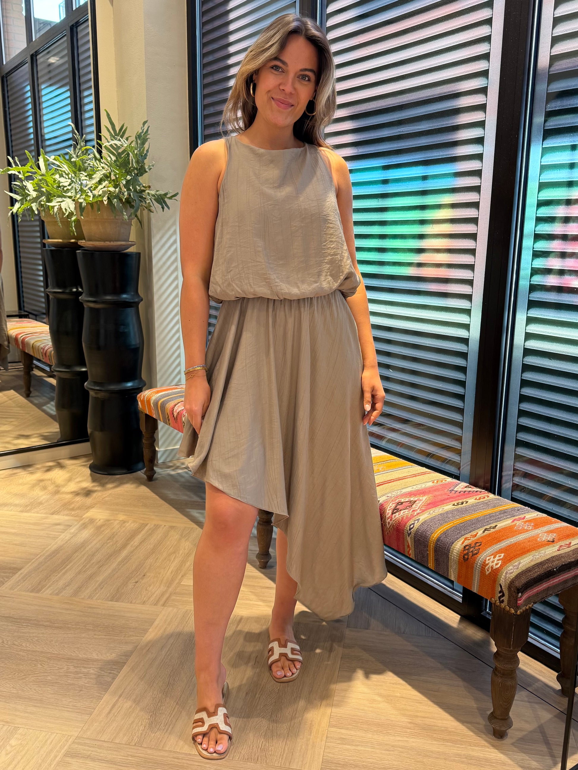Jurk Lotte Taupe - Peet kleding